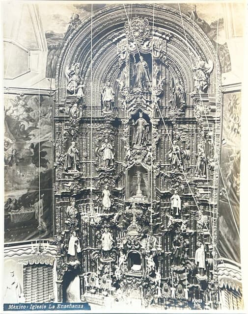 México: Iglesia La Enseñanza de Guillermo Kahlo