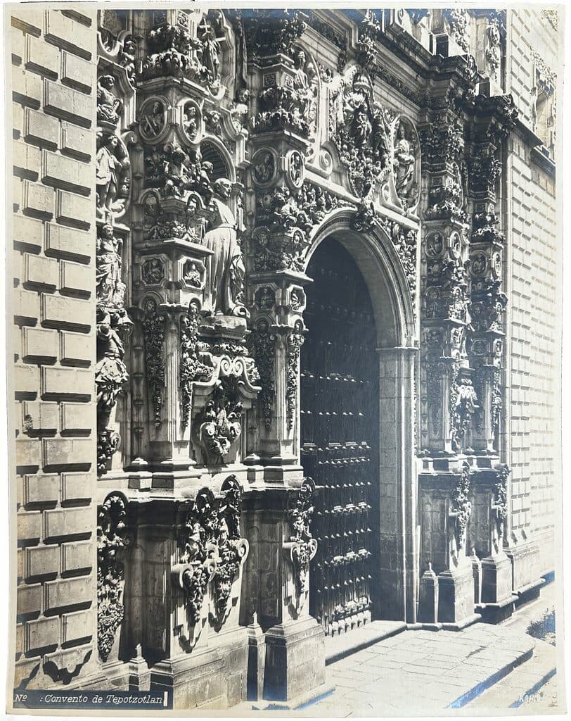 N°: Convento de Tepotzotlán de Guillermo Kahlo - Gelatin on silver print, Principios del siglo XX