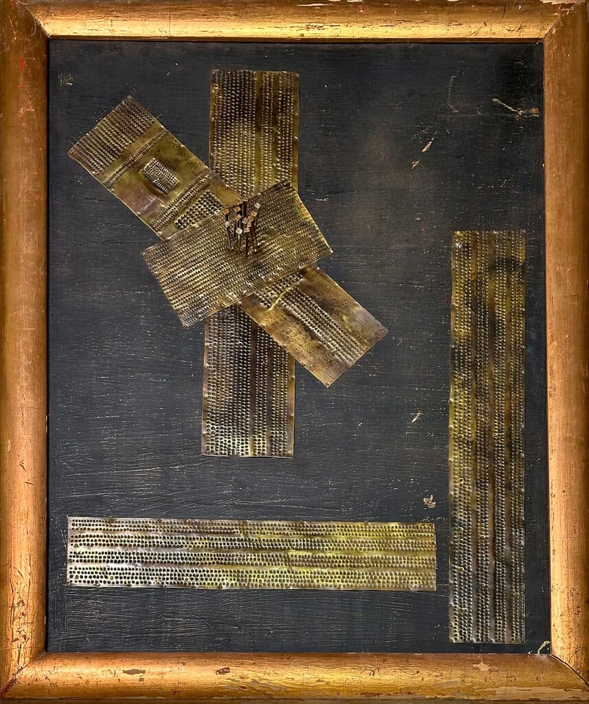 Mensaje de Mathias Goeritz - Hammered brass and metal fasteners on board, 1960s