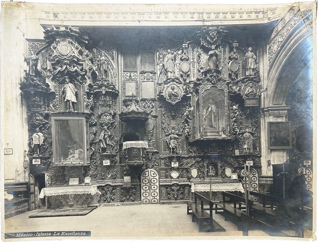 México: Iglesia La Enseñanza de Guillermo Kahlo - Gelatin on silver print, Principios del siglo XX